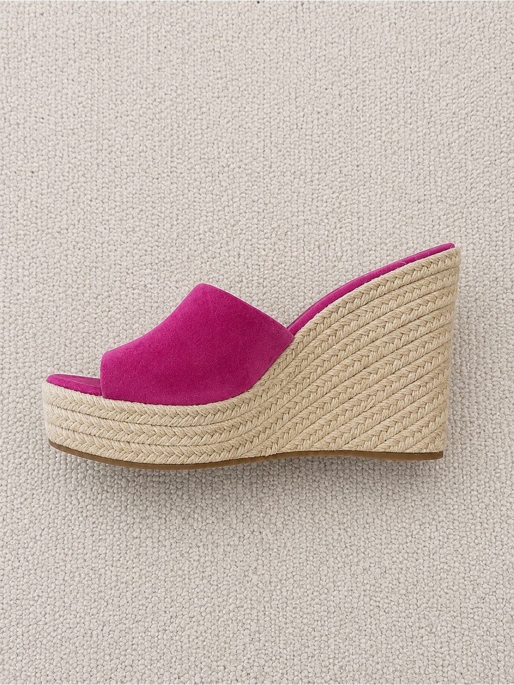 NWOT- Veronica Beard Fuchsia Suede Espadrille Wedge Slide Sandals Size 8.💕
